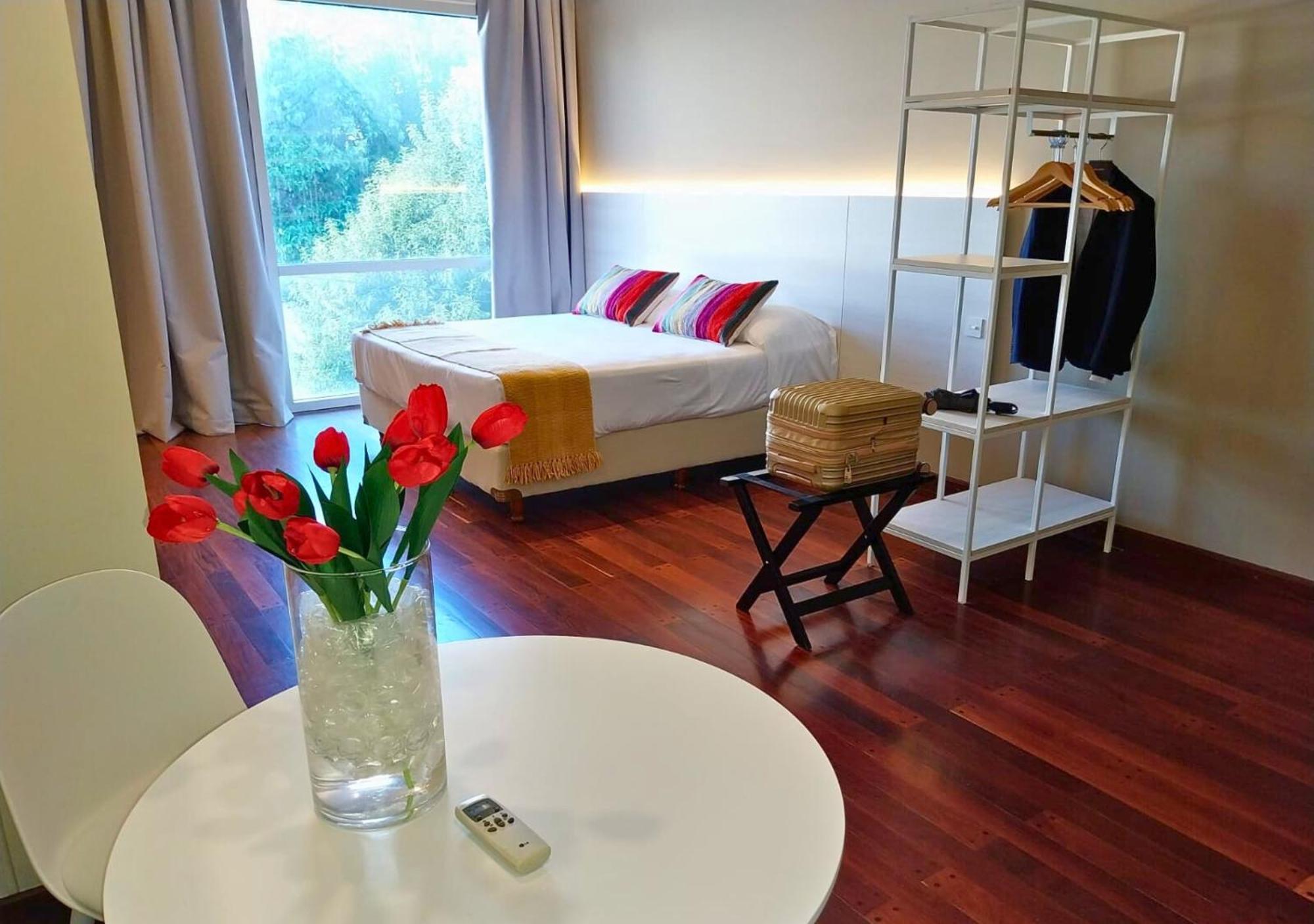 Roomie Salta By Dot Suites Экстерьер фото