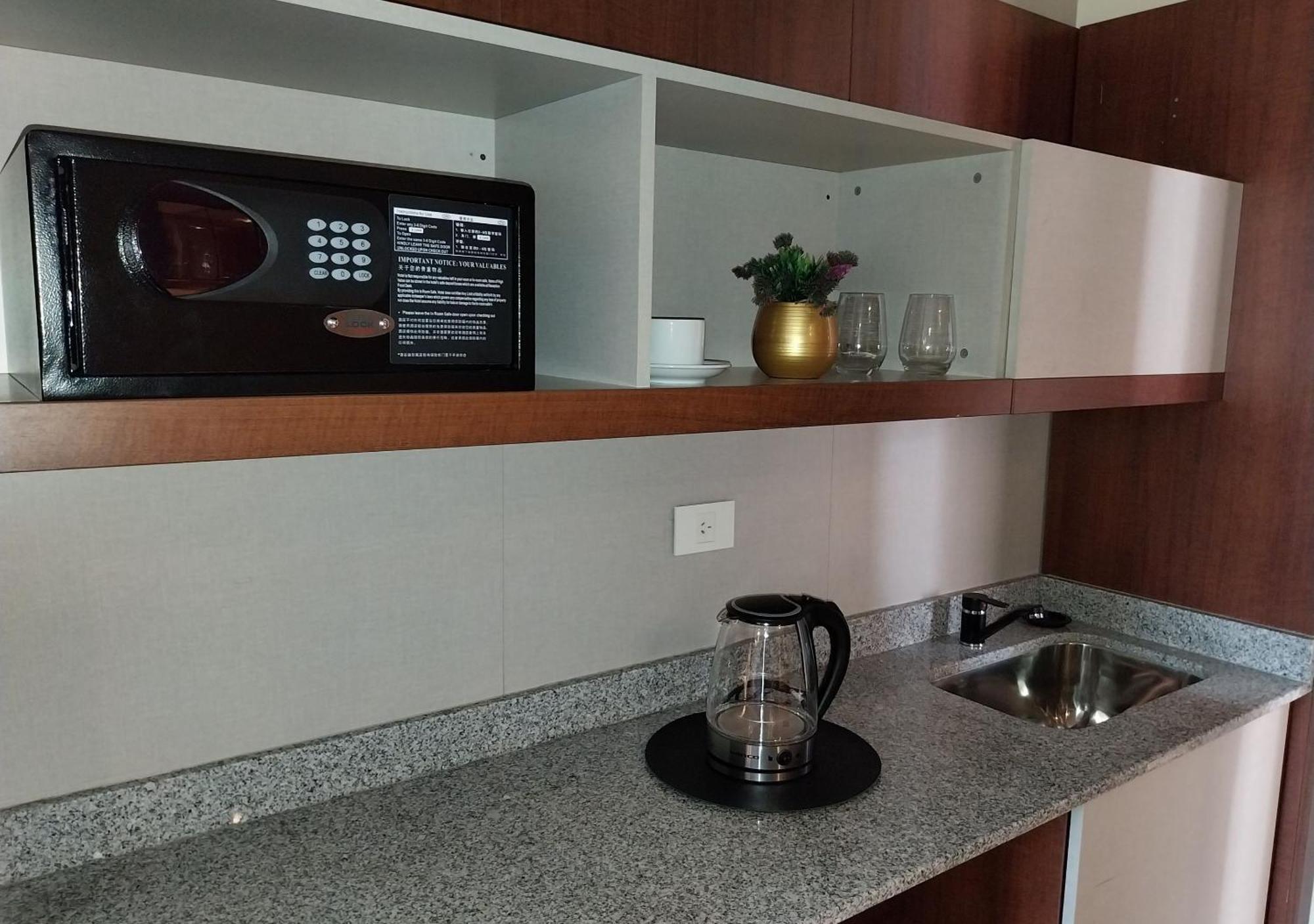 Roomie Salta By Dot Suites Экстерьер фото